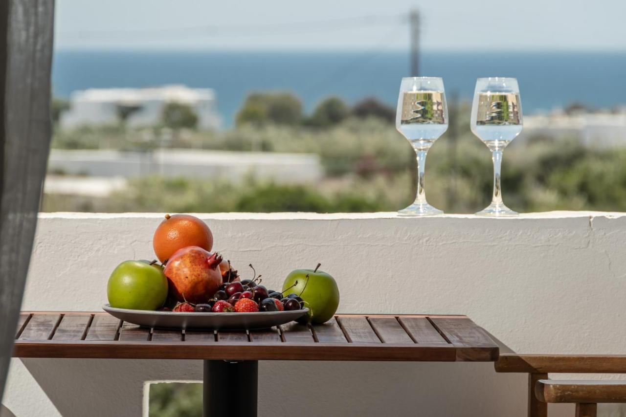 Agia Anna  Naxian Serenity Suites מראה חיצוני תמונה