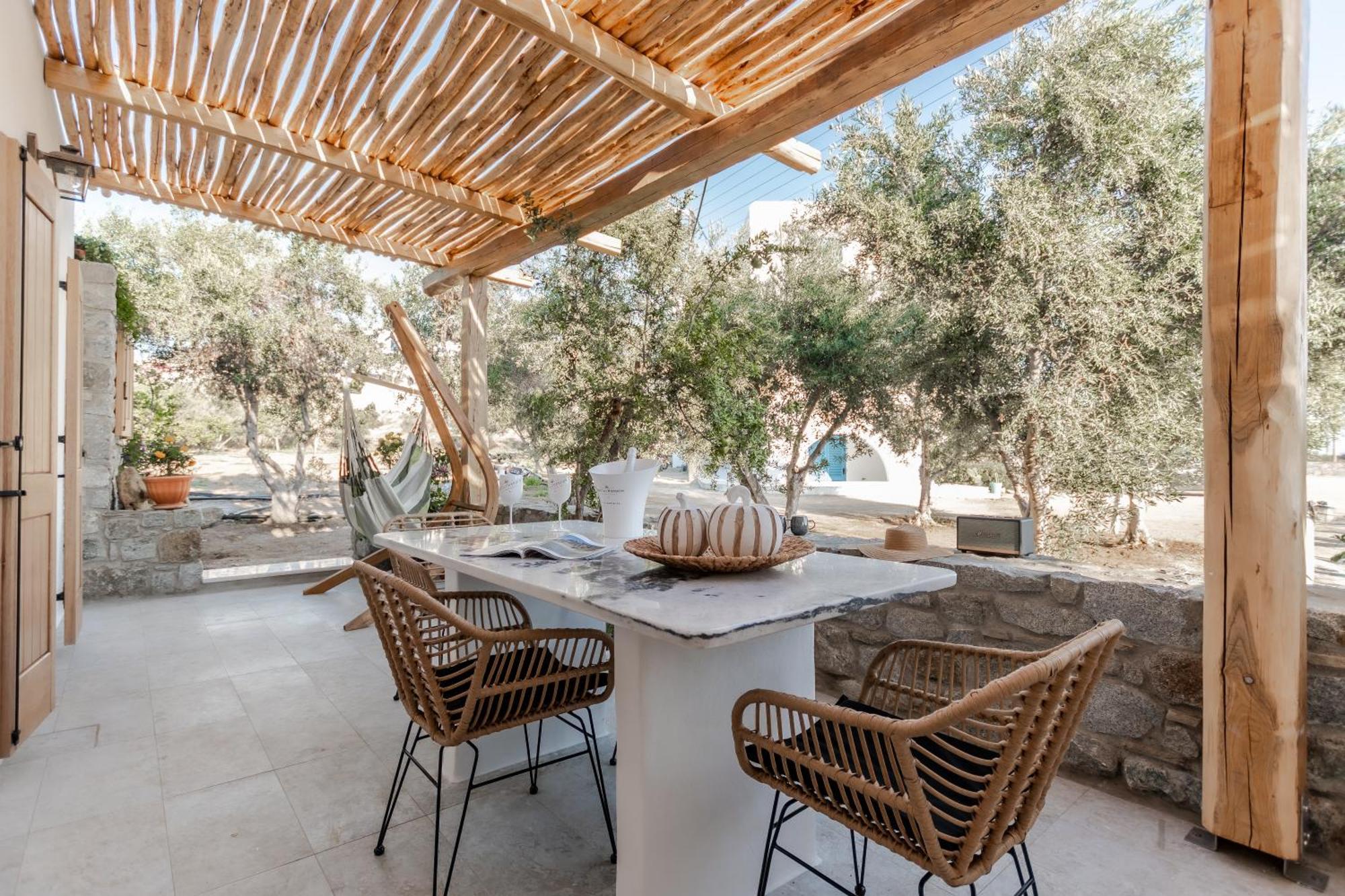 Agia Anna  Naxian Serenity Suites מראה חיצוני תמונה