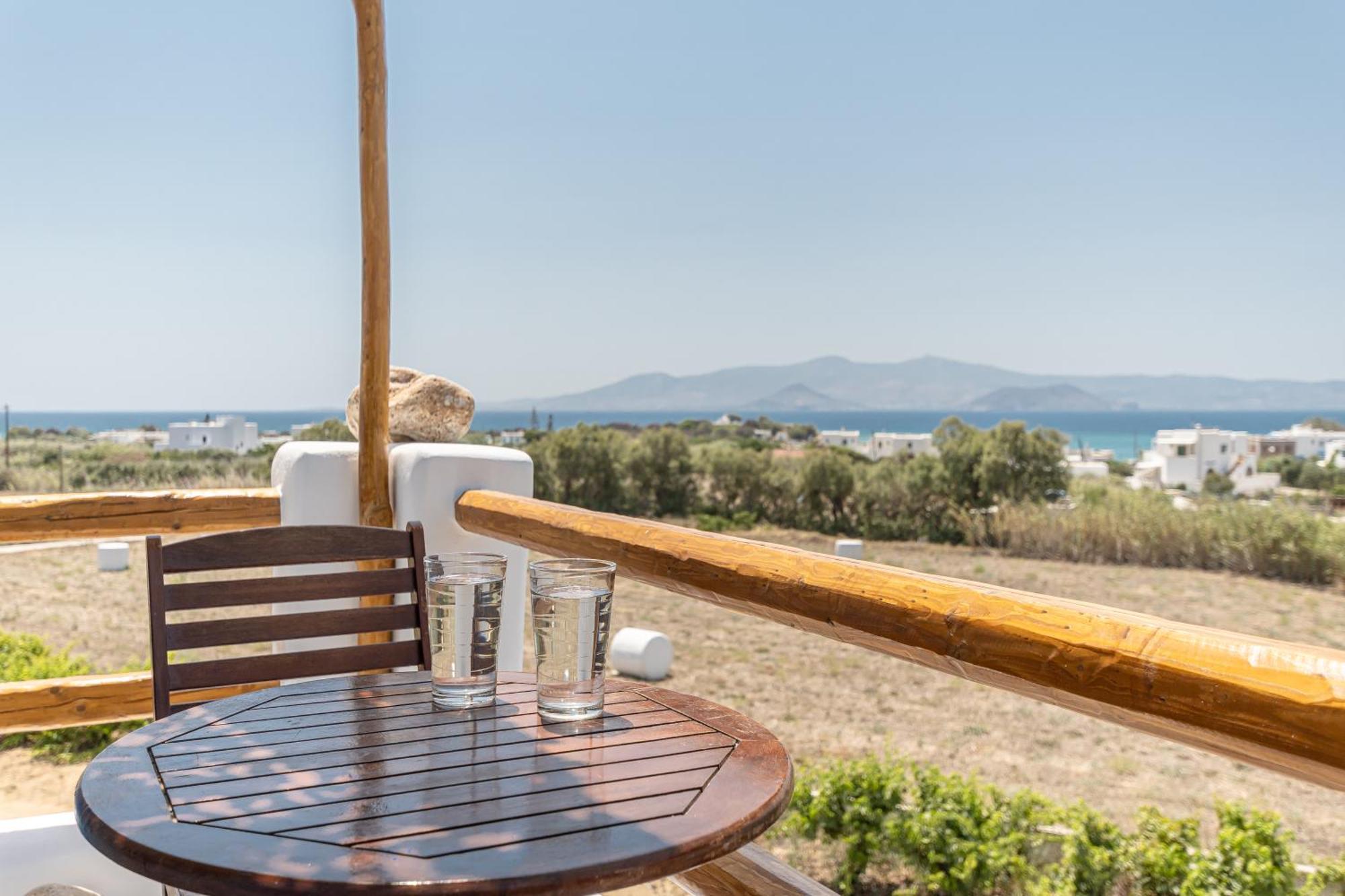 Agia Anna  Naxian Serenity Suites מראה חיצוני תמונה