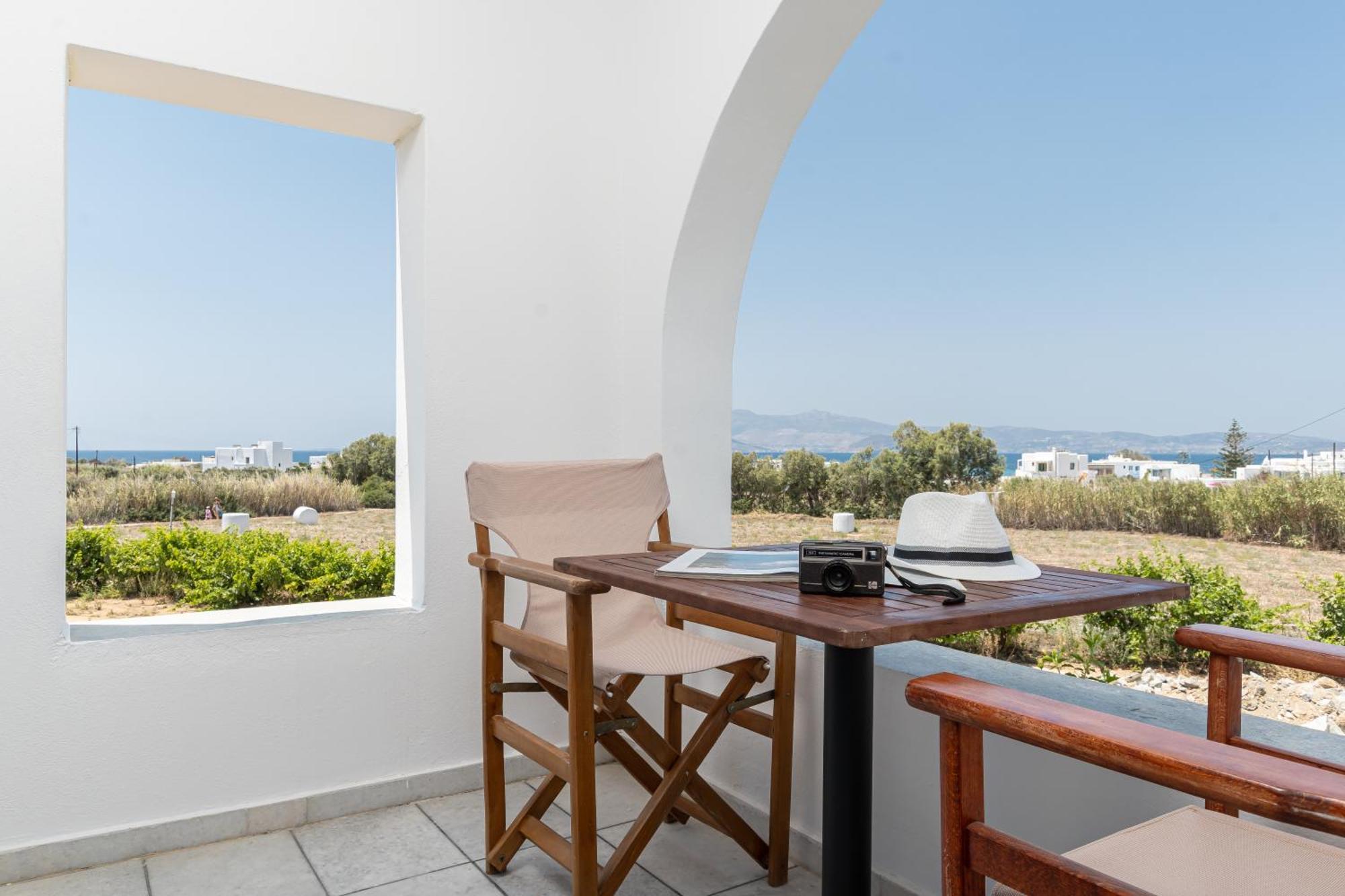 Agia Anna  Naxian Serenity Suites מראה חיצוני תמונה
